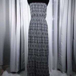 One Clothing Black/White Strapless Dress Size Small (NWT)